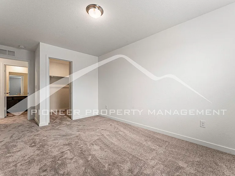 701 Lillibrook Pl — Photo 22