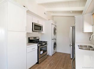 303 Marguerite Ave APT A, Corona Del Mar, CA 92625