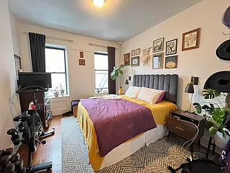 Rented by Tapiro Realty