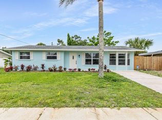 5374 Skyline Pl, Sarasota, FL 34232