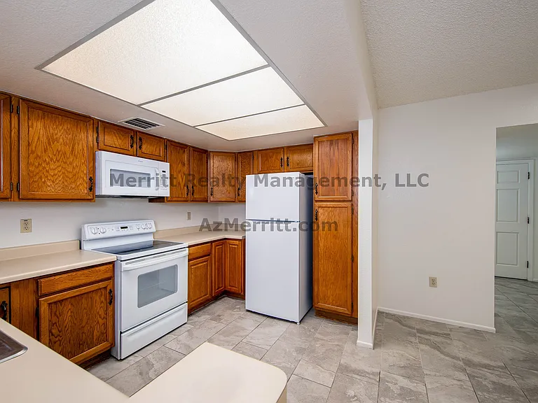 3832 E Pima St #9 — Photo 15