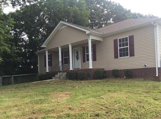 4256 J L Head Rd, Cedar Hill, TN 37032