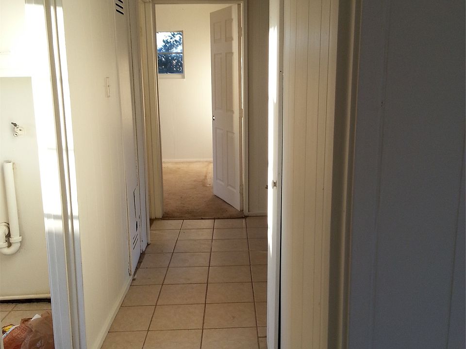 2nd image of 10716 Alicante Way