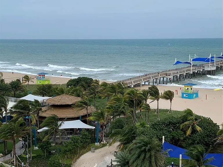 133 N Pompano Beach Blvd #808 — Photo 3