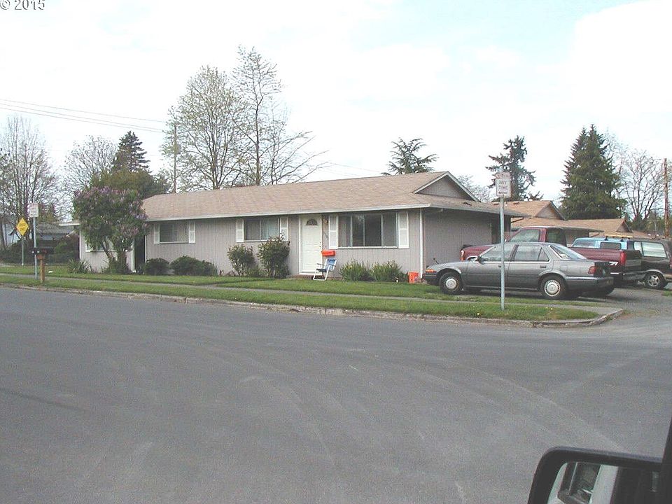 1st image of 3301 Grand Blvd