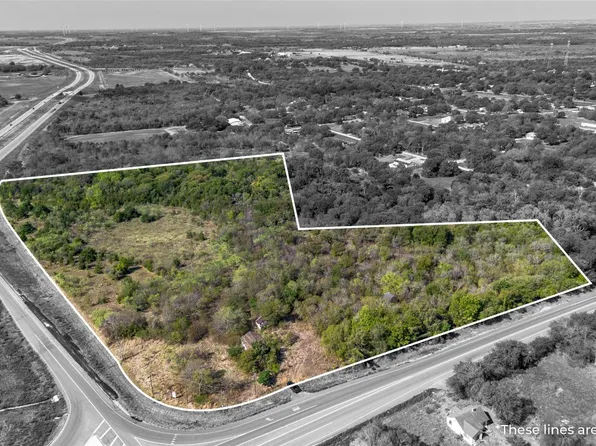 704 S Magnolia Ave, Hubbard, TX 76648