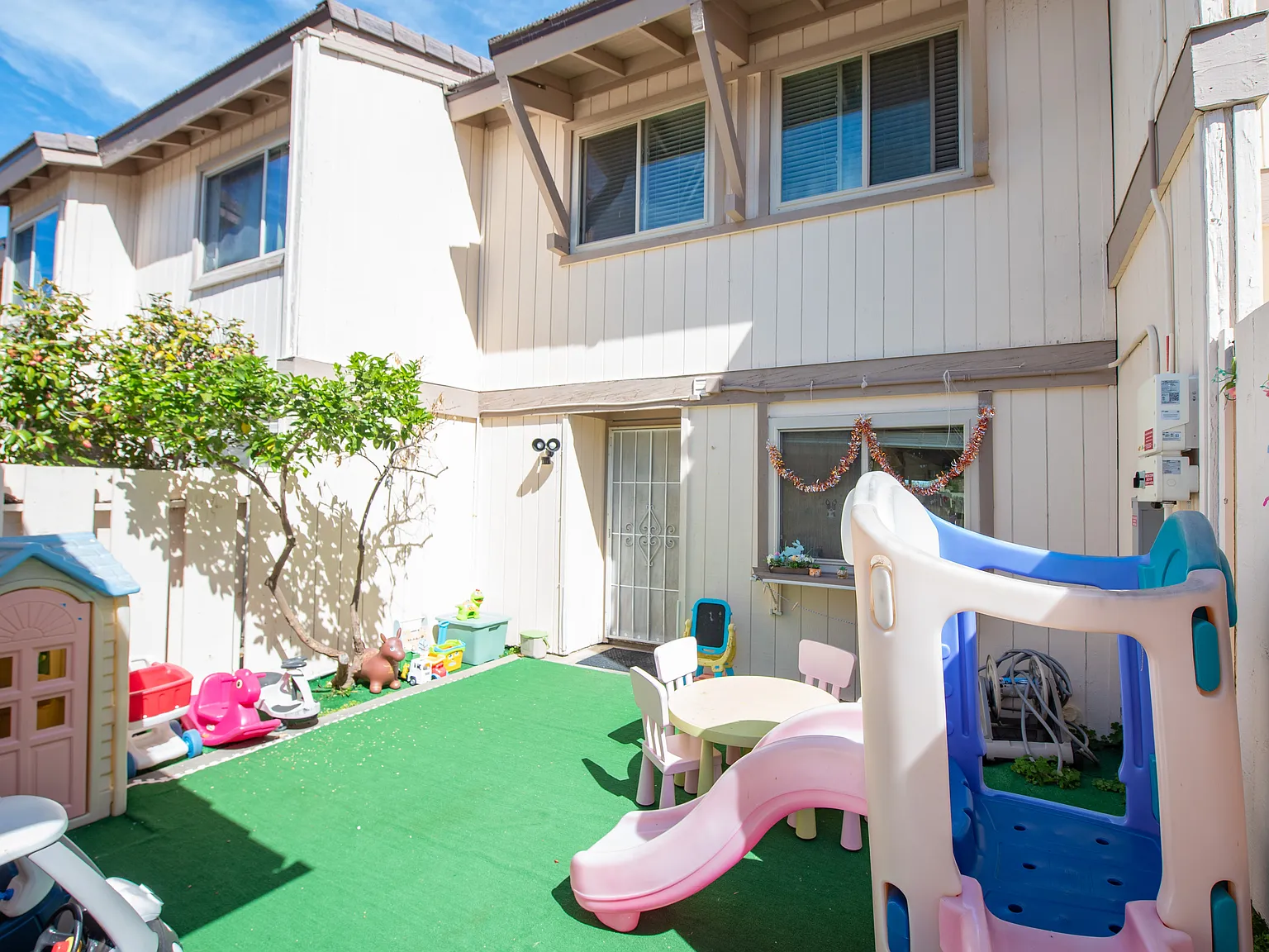 2 bed, 1116 sqft, $3,100 — Photo 3