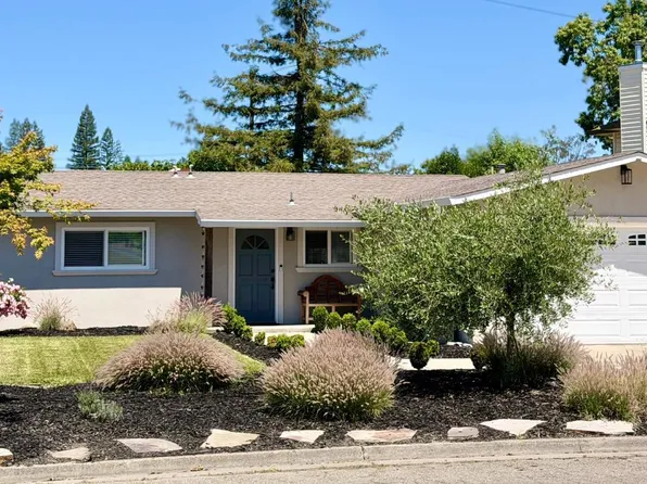 837 Marty Drive, Glen Ellen, CA 95442