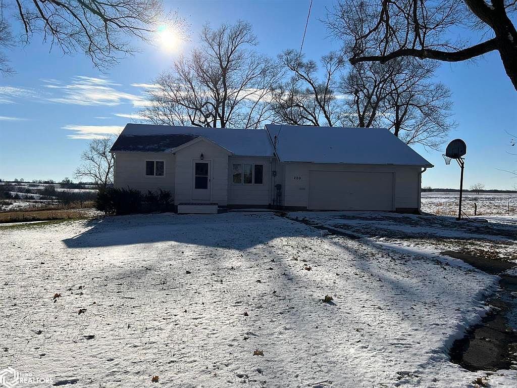 200 W Center St, Truro, IA 50257 MLS 6313335 Zillow