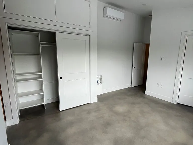 37 Church St E #2 — Photo 11