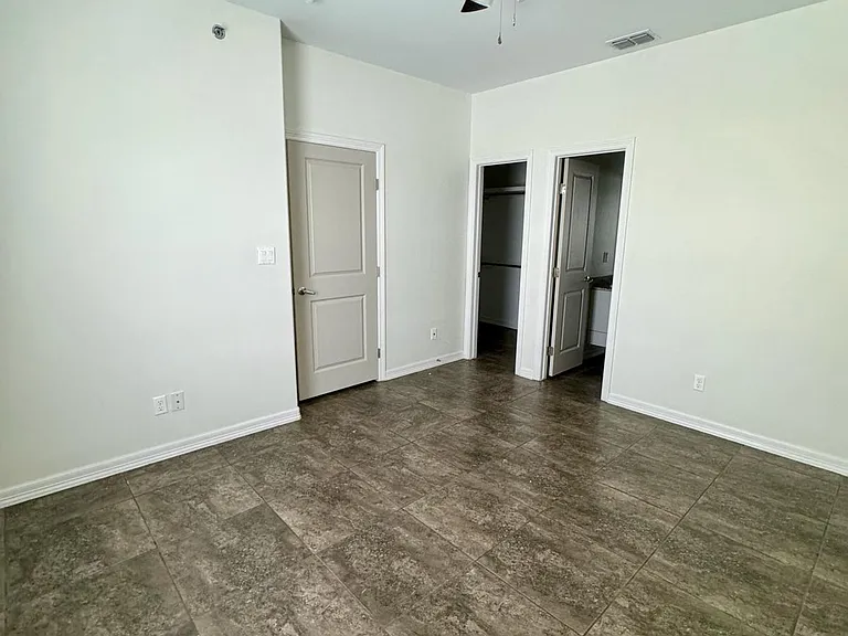 300 Sylvia Handy Dr #217 — Photo 7