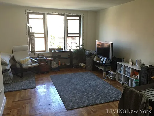Rented by Living New York | media 37