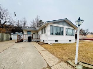 836 7th St, Havre, MT 59501