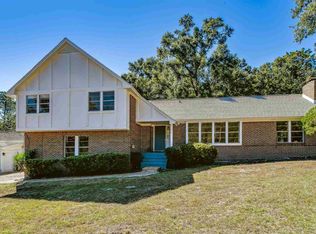 9924 Hillview Dr, Pensacola, FL 32514