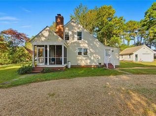 6837 Ware House Rd, Gloucester, VA 23061