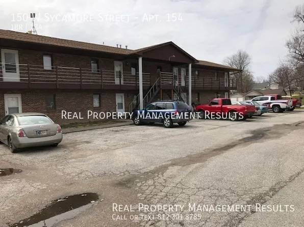 150 W Sycamore St APT 154, Elberfeld, IN 47613