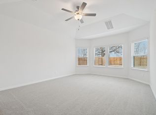 204 Coopers Hawk Crst, Cedar Creek, TX 78612