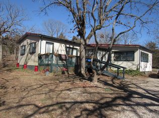 28 Sugar Maple Ln, Reeds Spring, MO 65737