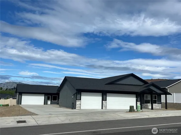 898 N Nile Avenue, East Wenatchee, WA 98802