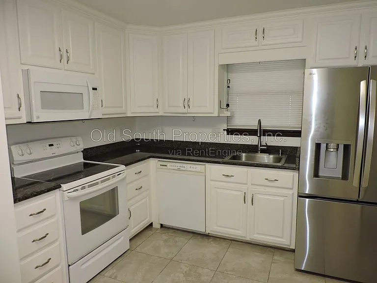 2323 Silversides Loop — Photo 10