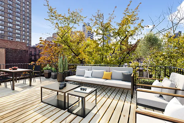 Rented by Compass | media 15