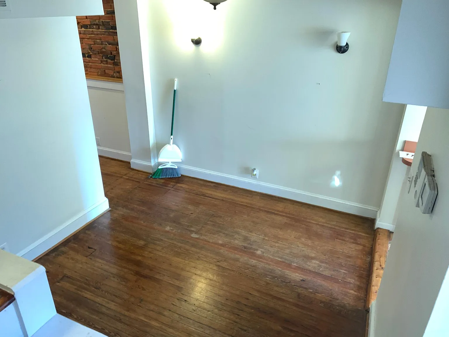 1520 Riverside Ave — Photo 3