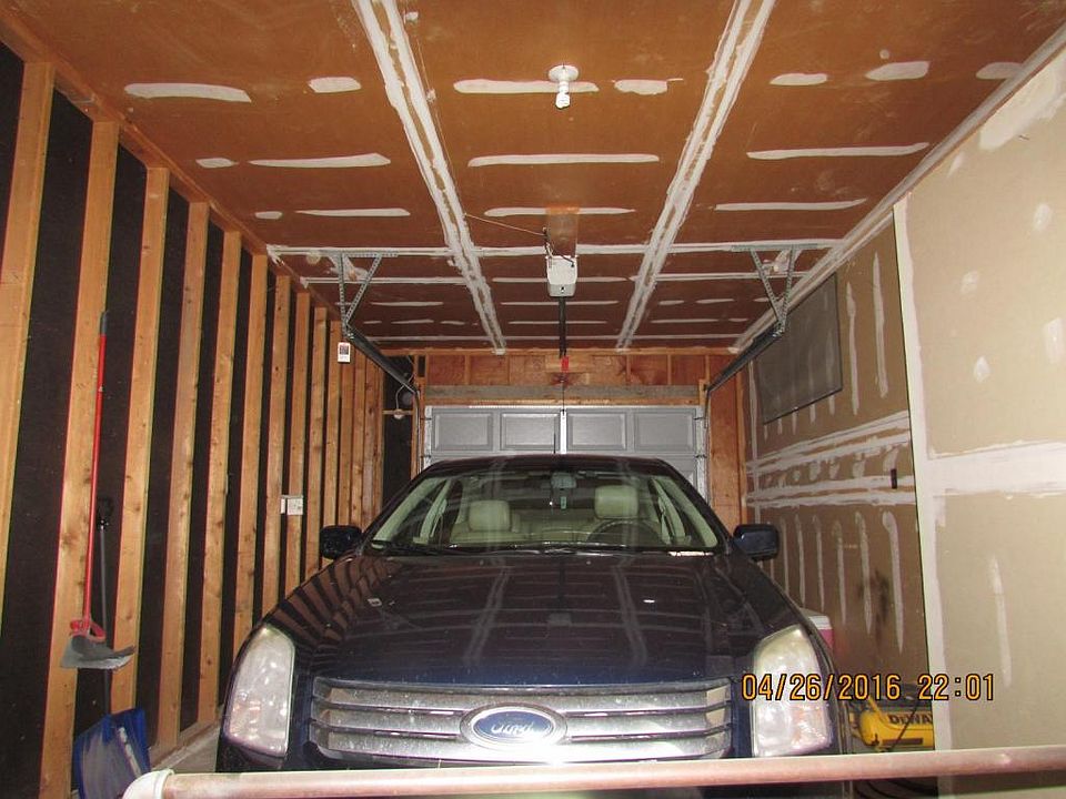 2nd image of 617 Park St