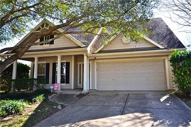 1st image of 10226 Cherry Laurel Ln