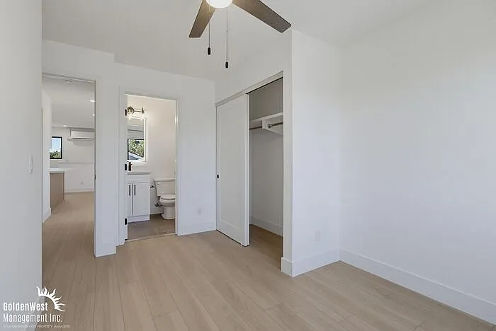3075 Hawthorn St #5 — Photo 10
