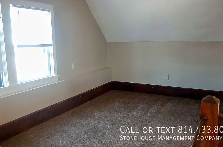 354 W 7th St #5 — Photo 4