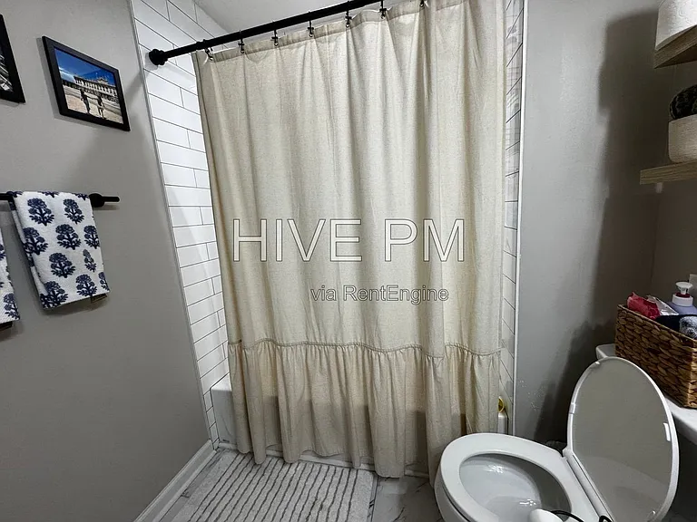 229 Congress Ave #229 — Photo 27