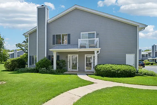 1321 Barclay Ln Photo 1