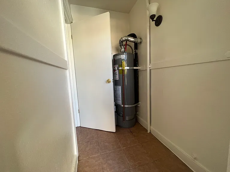 1426 Logan St #1 — Photo 4
