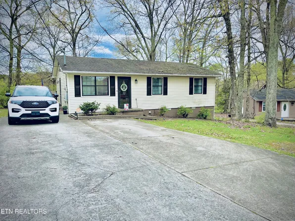 5936 W Pine Ln, Knoxville, TN 37909
