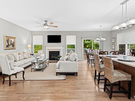 5th image of 1586 Kennabrooke Ct