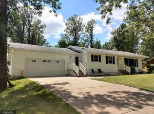416 3rd Ave SW, Clearbrook, MN 56634
