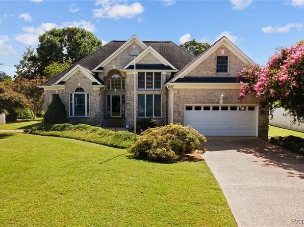 6892 Powhatan Dr, Hayes, VA 23072