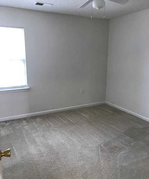 185 E Plaza Dr — Photo 12