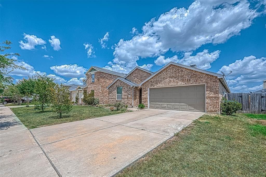 218 Stoneroller Dr, Rosenberg, TX 77469 MLS 93674601 Zillow