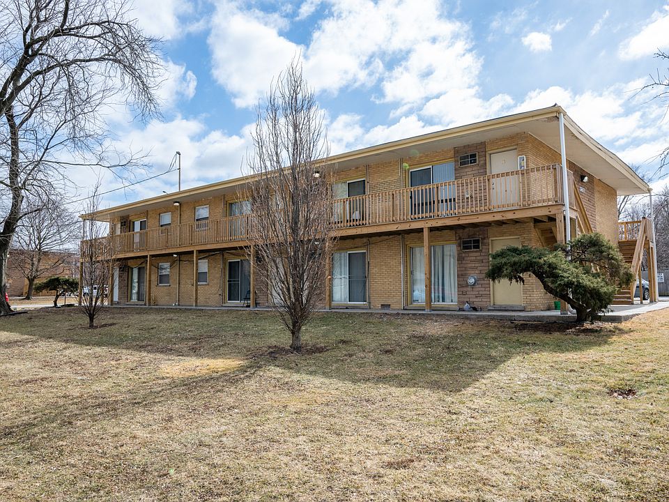 1st image of 15302 Knox Ave #16