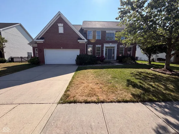 1111 Red Dunes Run, Avon, IN 46123