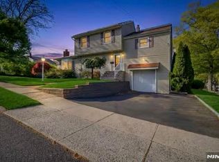 182 Pascack Ave, Emerson, NJ 07630