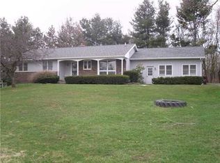 2145 W Barnes Rd, Mason, MI 48854