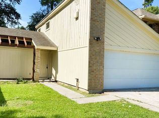 11231 Glen Forest Dr, Montgomery, TX 77356