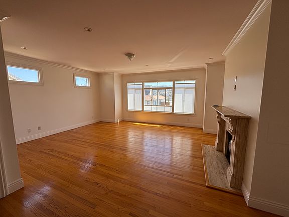 5th image of 70 Farallones St