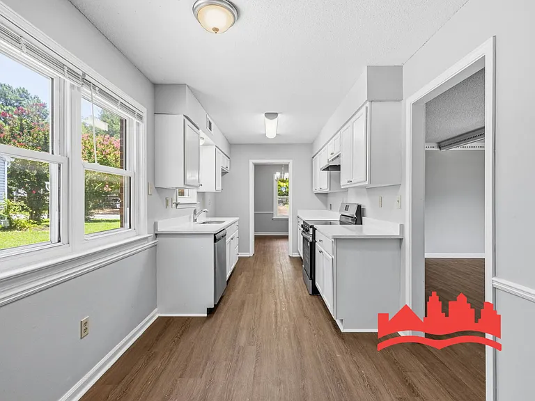 7243 Newling Ln — Photo 17