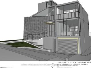 379 Ellis Park Rd, Toronto, ON M6S 2V7