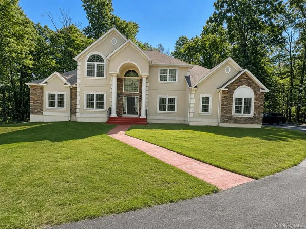 39 Jacob Rumph Court, Montgomery, NY 12549