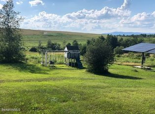 110 Hill Cemetery Rd, Windsor, MA 01270