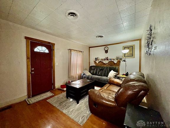 5th image of 6220 Springfield Xenia Rd